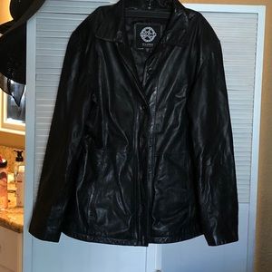 Black leather women’s jacket!